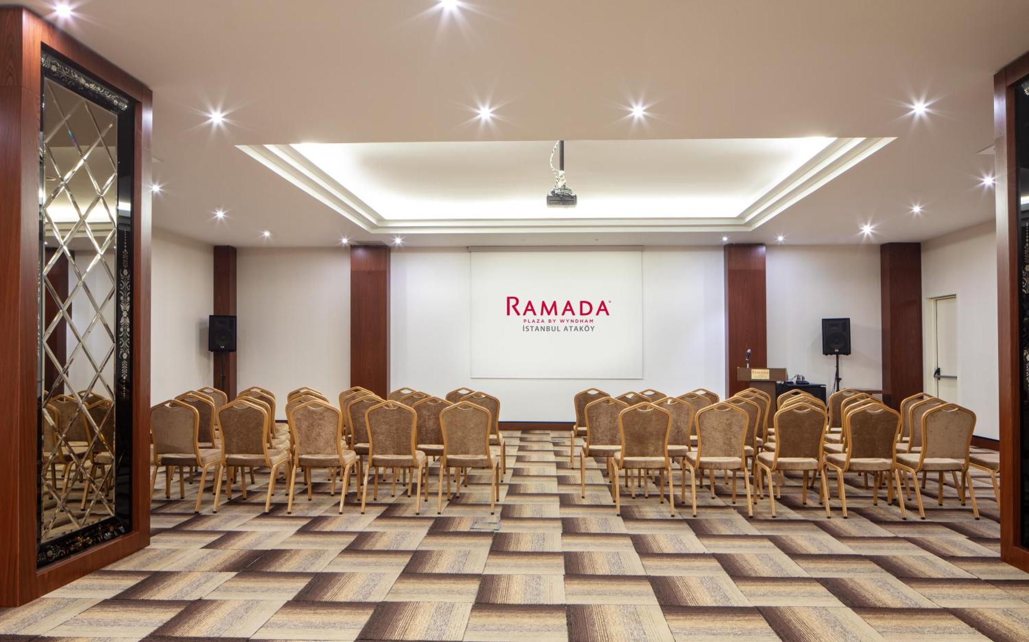 Hotel Ramada Plaza By Wyndham Istanbul Atakoy Esterno foto