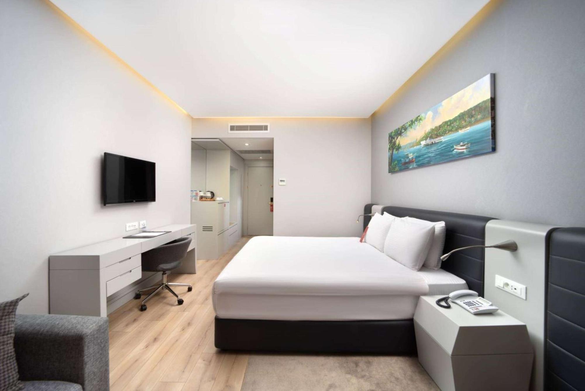 Hotel Ramada Plaza By Wyndham Istanbul Atakoy Esterno foto